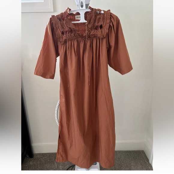 V De Vinster size M Birdy Dress Pleated Cutout Bodice Terracotta Brown - Picture 2 of 11